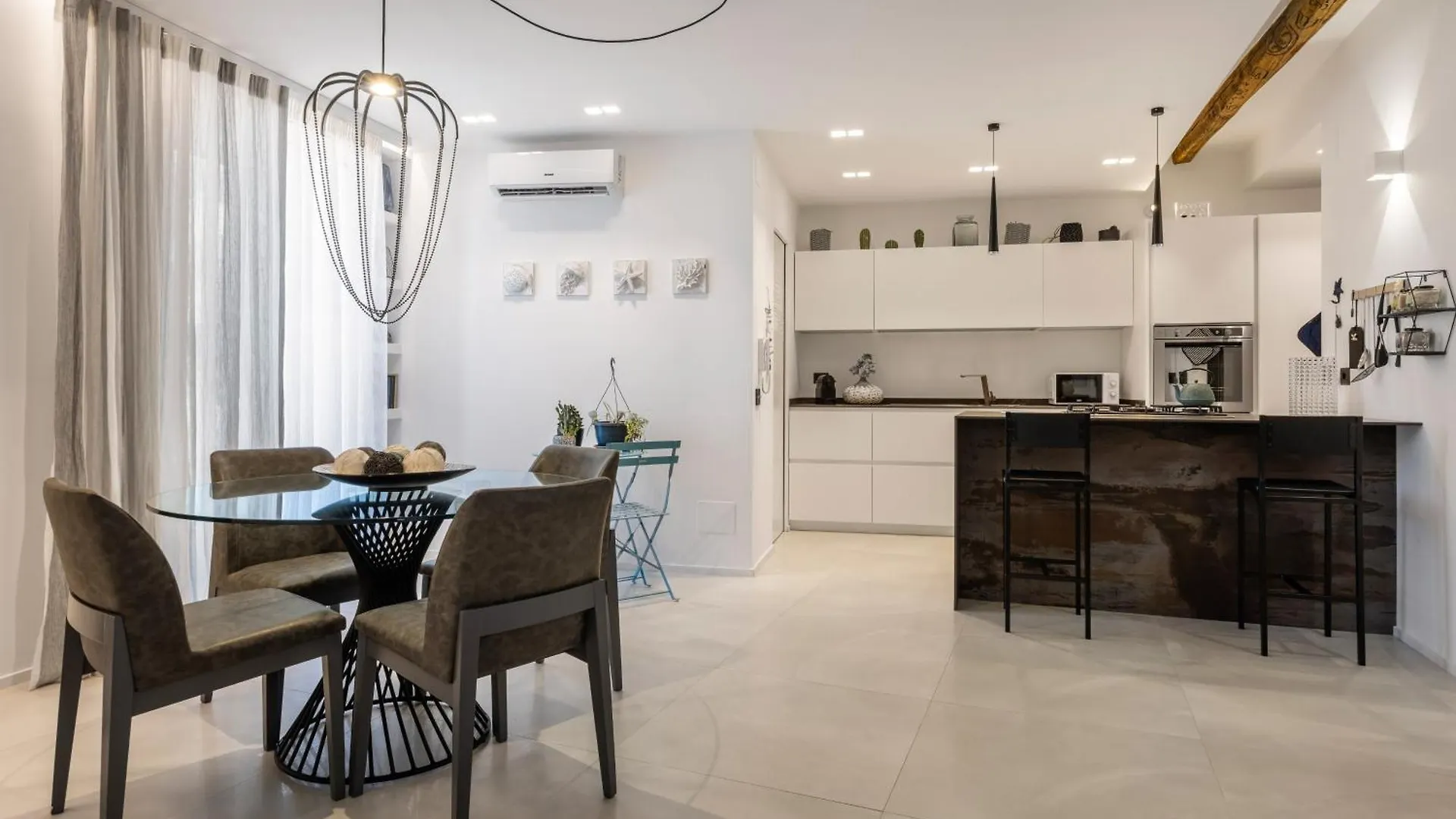 Themis Al Mare - Loft Vista Sulla Cala Apartment Palermo